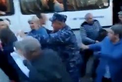 Szokujące nagranie. Siłą brani na front stanęli w swojej obronie