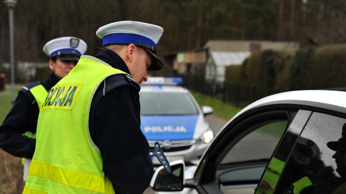 Mimo dużej poprawy w Polsce wciąż ginie wiele osób.