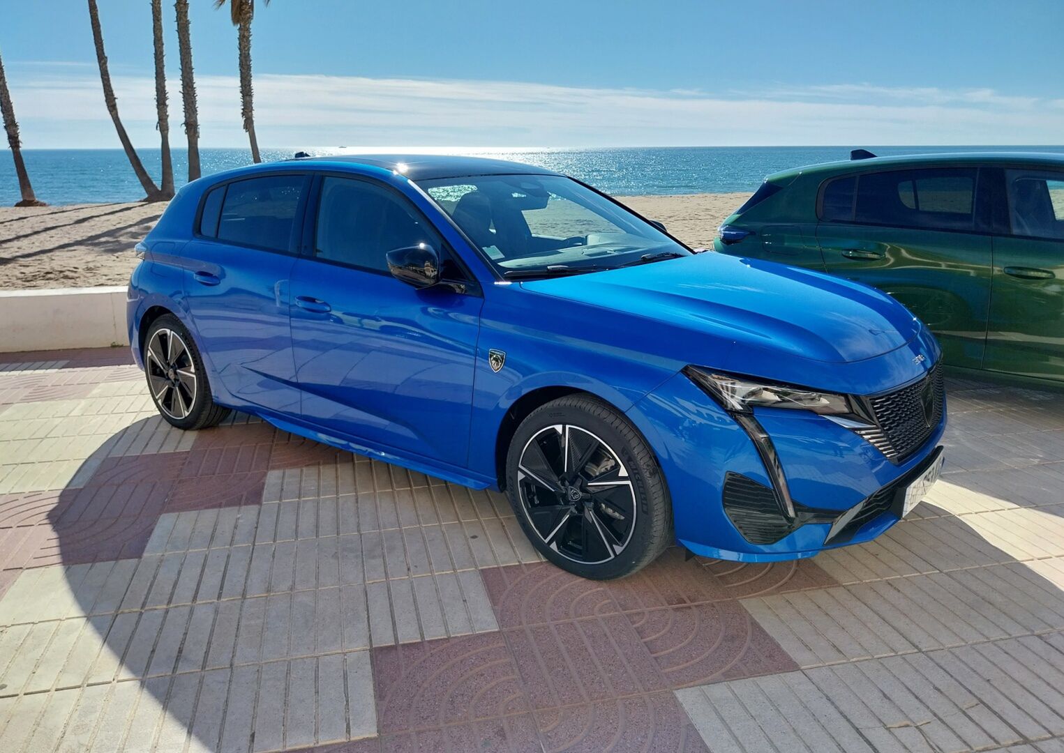 Peugeot E-308