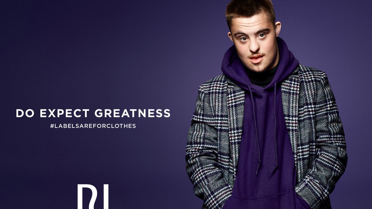 "Etykiety są dla ubrań". Kampania marki odzieżowej przełamuje stereotypy 1