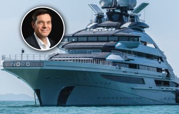 Olbrzymi jacht przepłynął przez cieśninę Ormuz. Dla niego Iran zrobił wyjątek