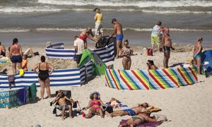 Najtańsze kurorty nad Bałtykiem. Jak urlop nad polskim morzem, to najlepiej tam