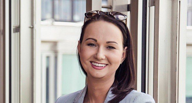 Agata Brzezińska zajmuje się influencer marketingiem w agencji Labcon