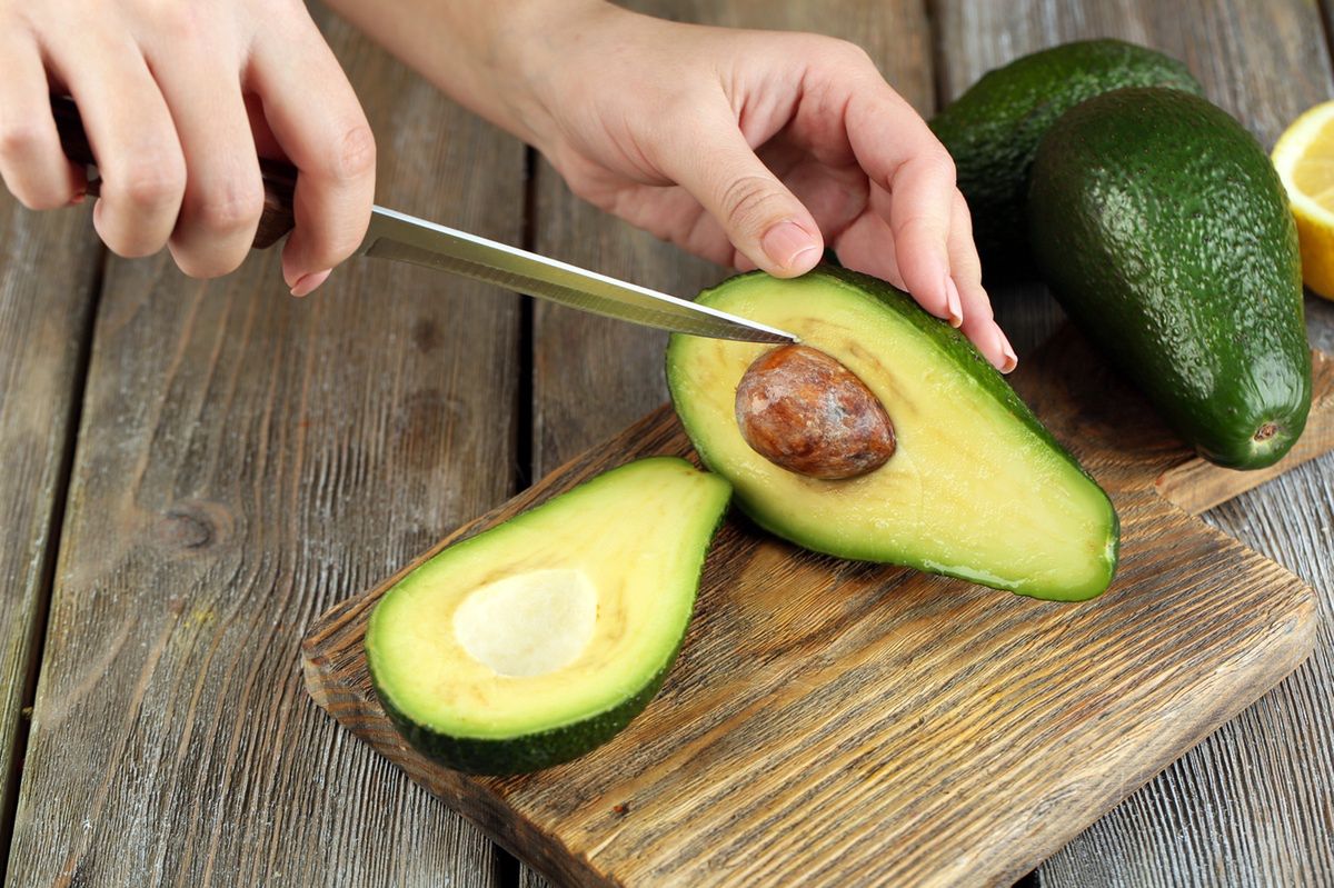 Cutting avocado