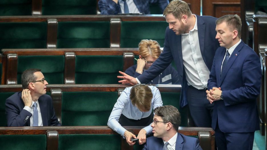 12. posiedzenie Sejmu IX kadencji
02.06.2020 Warszawa Sejm 12. posiedzenie Sejmu IX kadencji  fot. Andrzej Iwanczuk/REPORTER
n/z: Mateusz Morawiecki, Janusz Cieszynski, Jadwiga Emilewicz, Lukasz Schreiber, Piotr Muller
Andrzej Iwanczuk/REPORTER