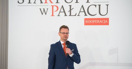 Brat Łukasza Szumowskiego komentuje aferę. "Ciśnienie się podnosi"