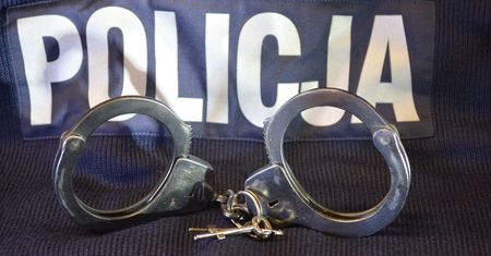 Odpowie za dwukrotne krótkotrwałe użycie pojazdu i kradzież mienia