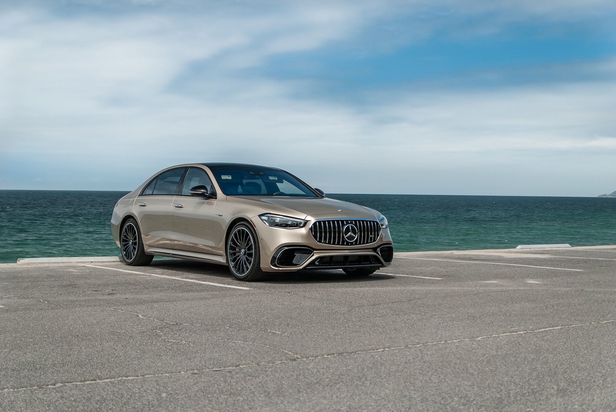 Mercedes-AMG S63 E Performance