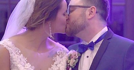 Pierwszy ślub brali w "ciemno". Teraz chcą go "przyklepać" przed Bogiem