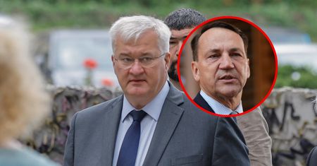 "Takie słowa mają znaczenie". Szef MSZ Ukrainy dziękuje Sikorskiemu