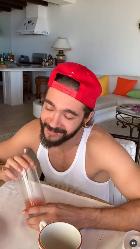 Tom Kaulitz sprezentował pasierbowi ferrari