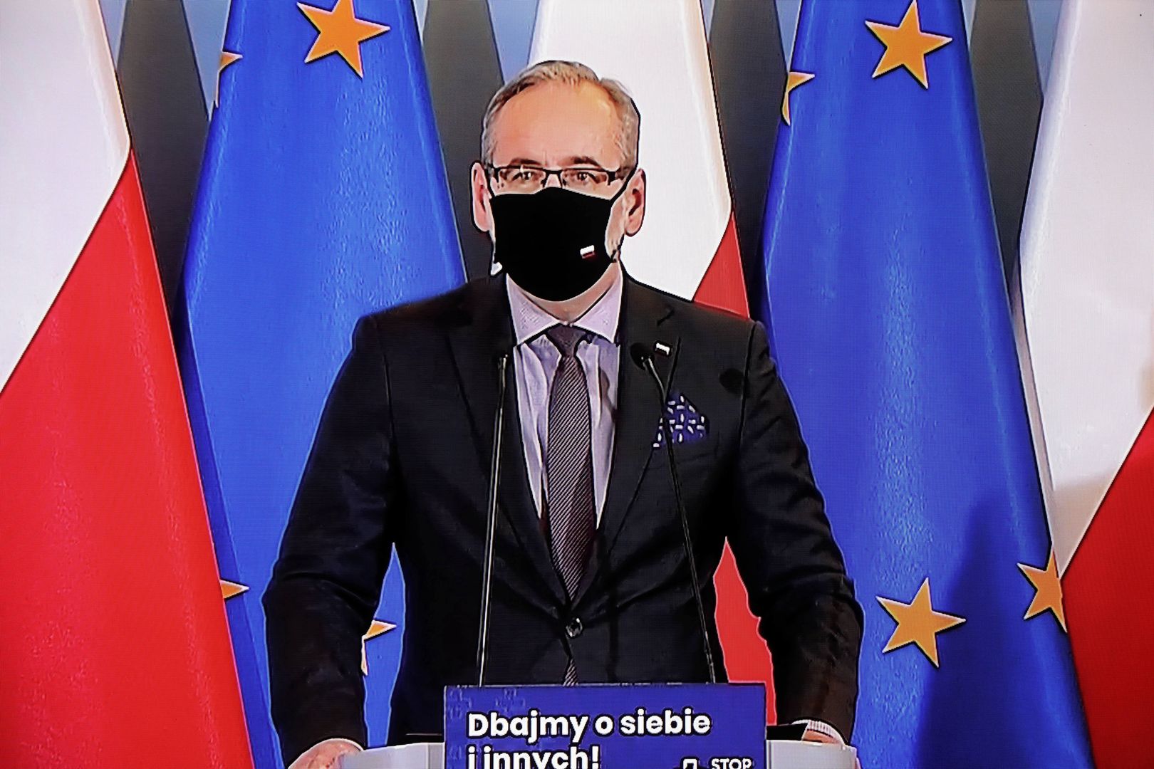 Minister zdrowia Adam Niedzielski ogłosił wprowadzenie nowych obostrzeń