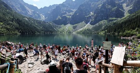 Upalny weekend w Tatrach. Przewodnik TPN apeluje