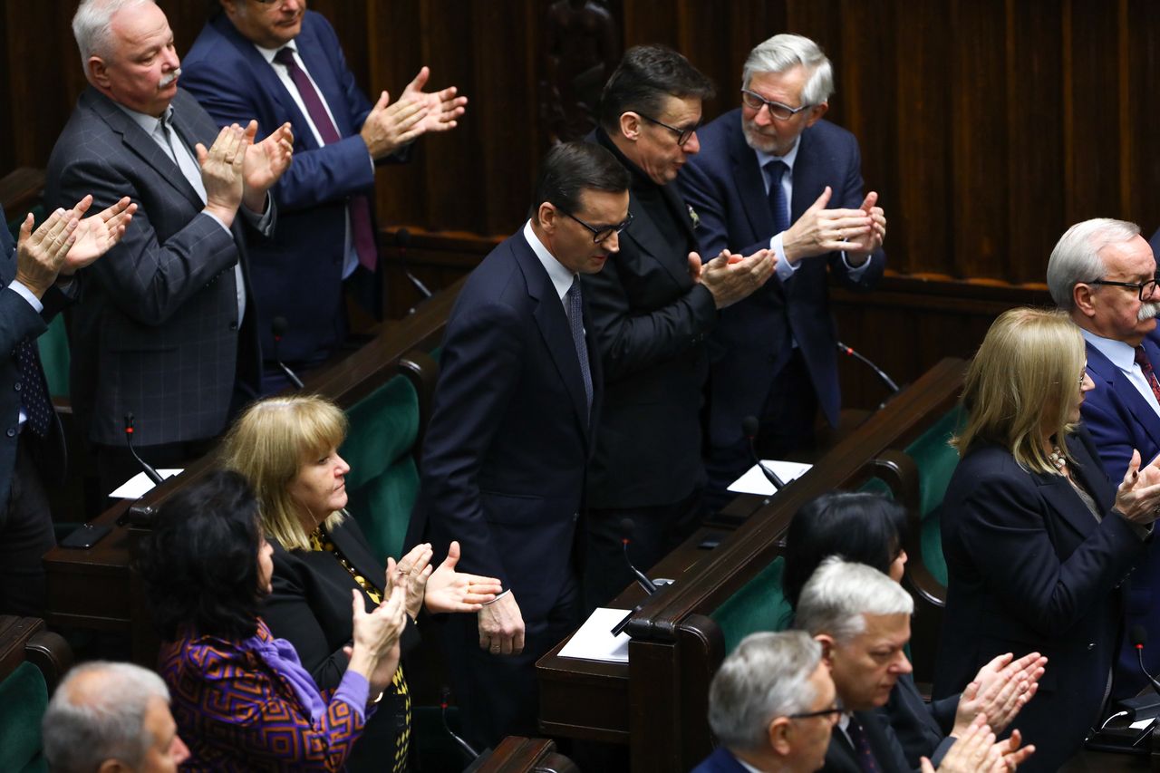 PiS dopiął swego. Kolejne wydatki poza budżetem