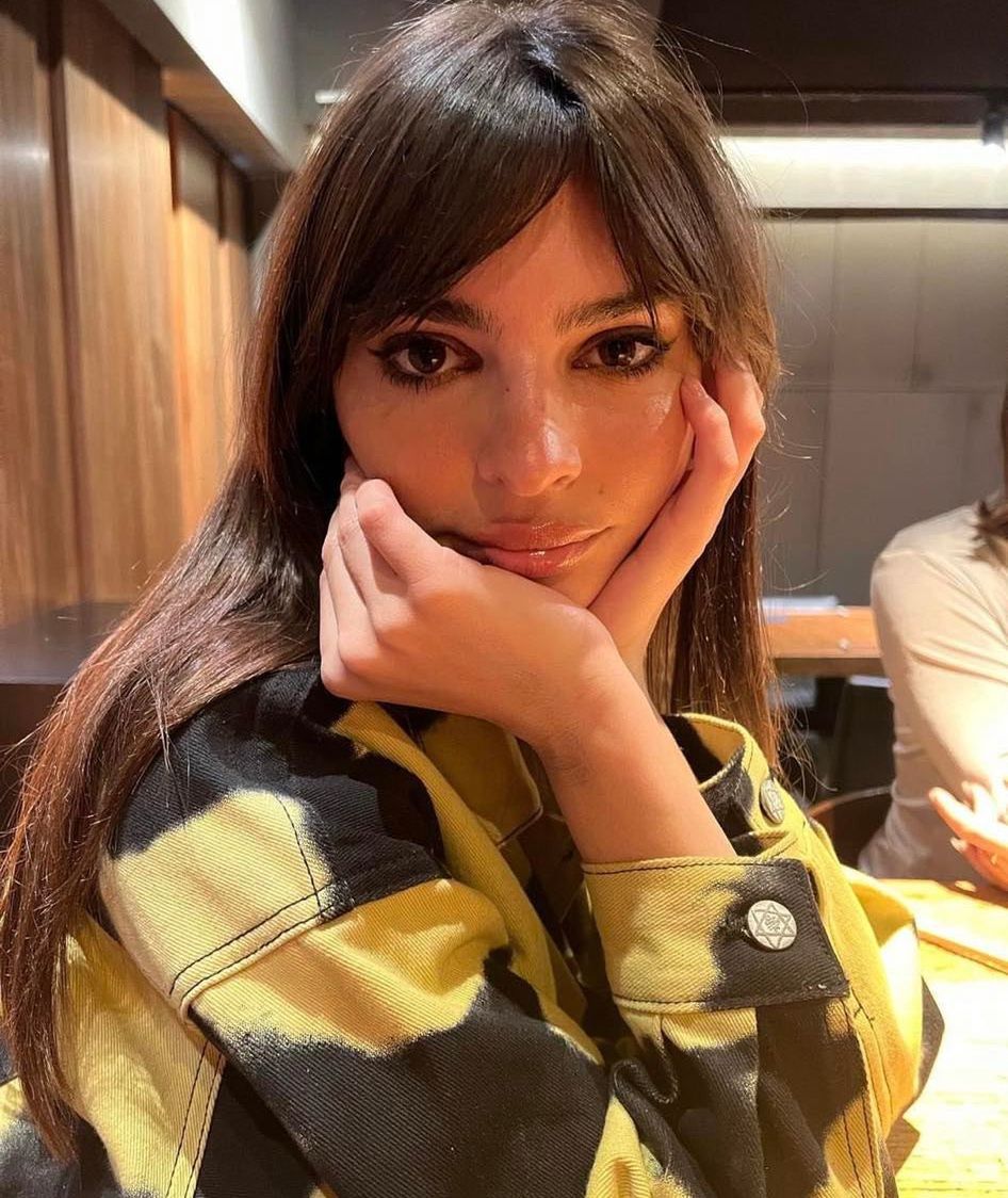 Emily Ratajkowski
