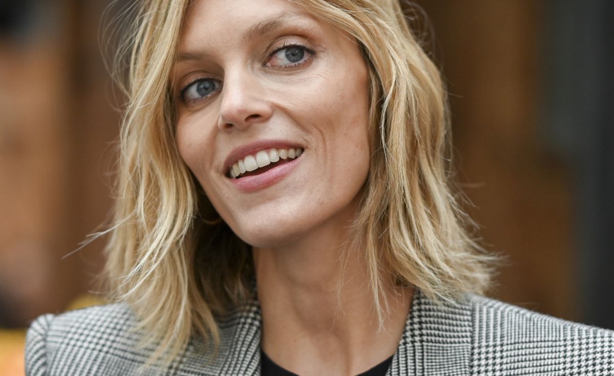 Anja Rubik wydała drugą część podręcznika #SEXEDPL