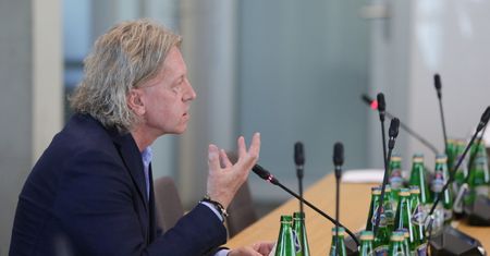 Awantura w Sejmie. Padły ostre słowa. Minister nazwał posła "łajdakiem"