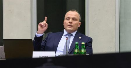 Pogonowski zaskoczył wyznaniem ws. podsłuchów. "Kupię albo ukradnę"