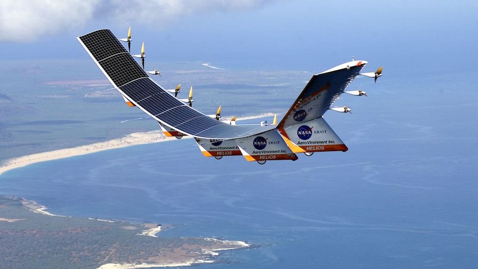 Dron stratosferyczny Helios