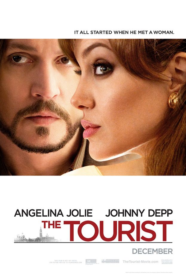 Photoshopowa wpadka: Angelina skrócona o... szyję 2