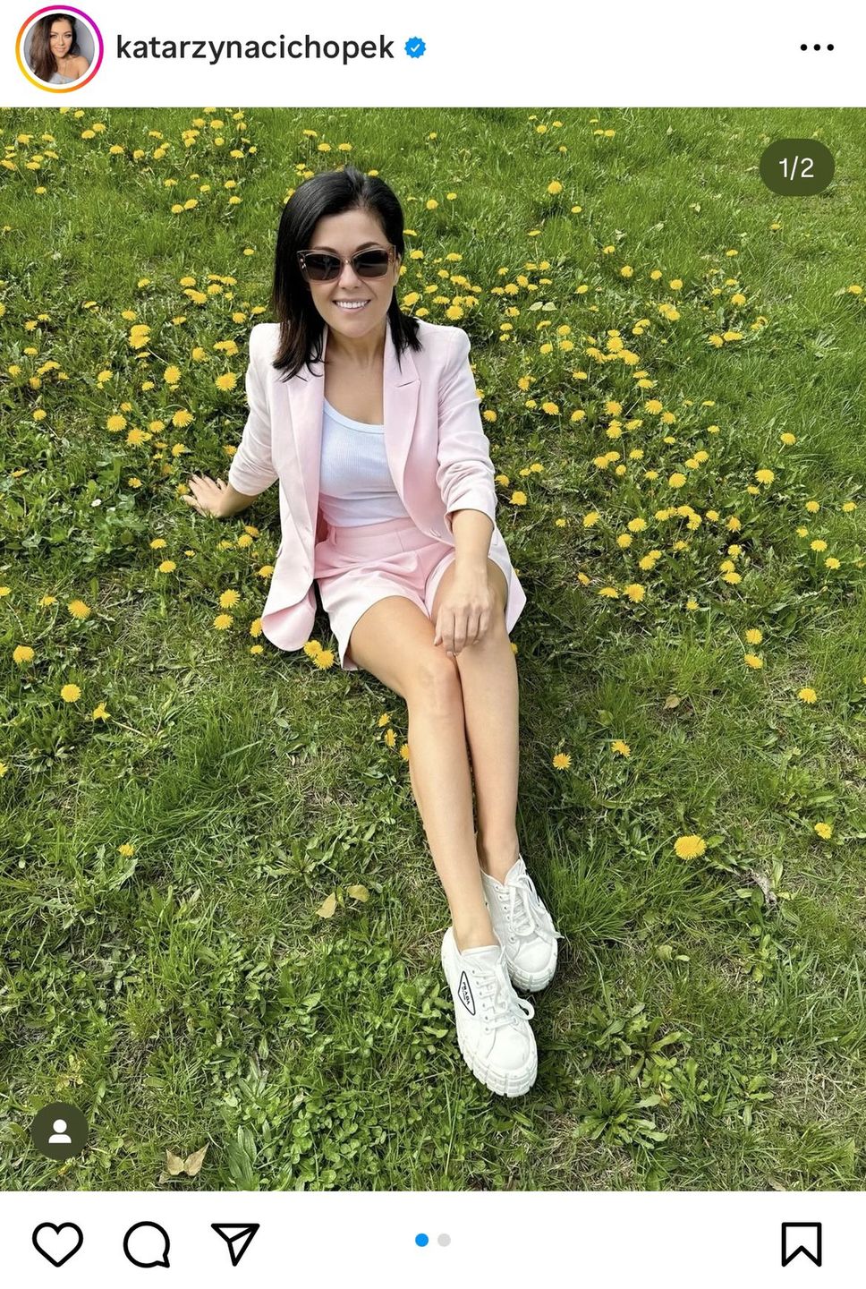 Katarzyna Cichopek w sneakersach na platformie 