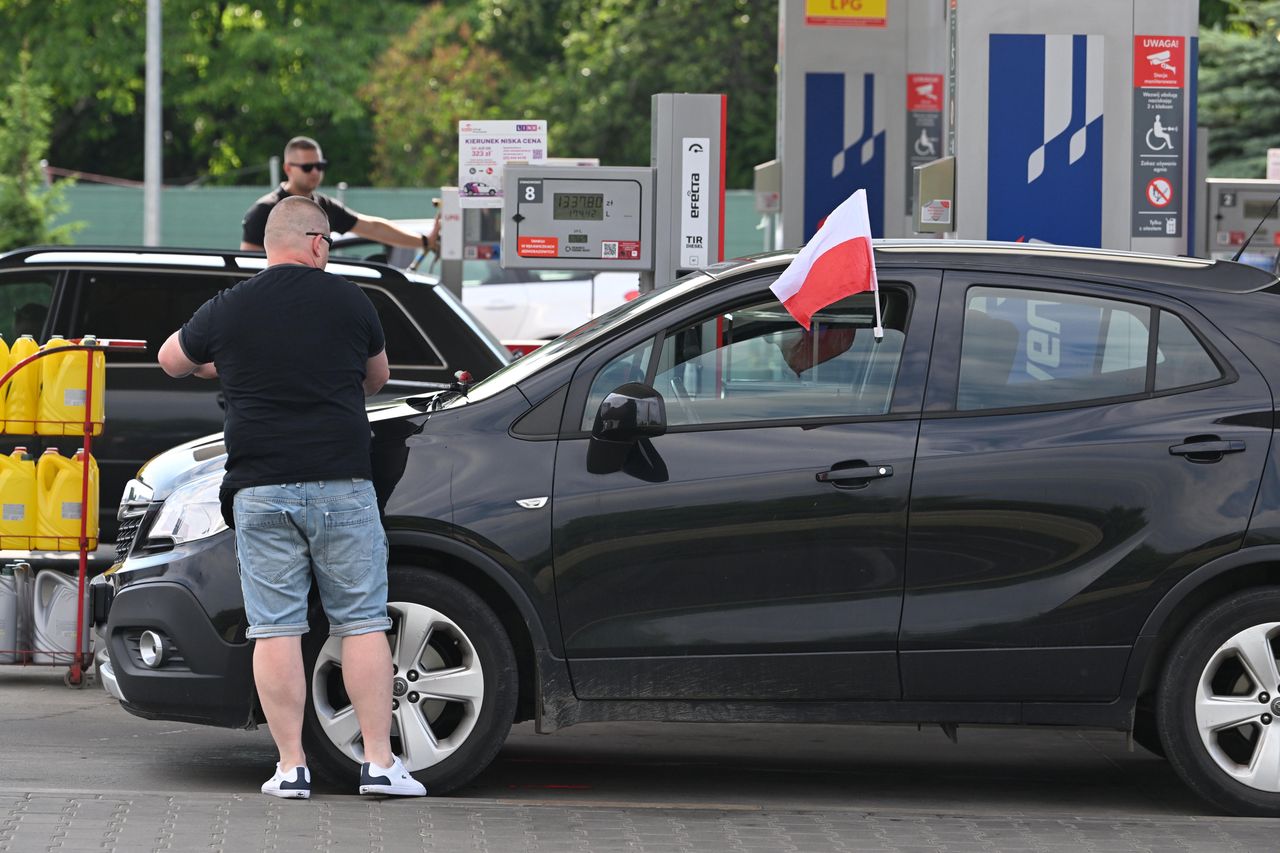 Klientom stacji paliw puszczają nerwy. "Drożej się nie dało?!"