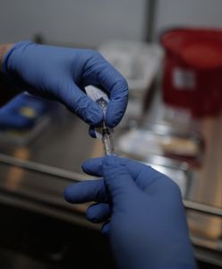 Szczepionkowy chaos w Europie. Co się dzieje z dostawami?