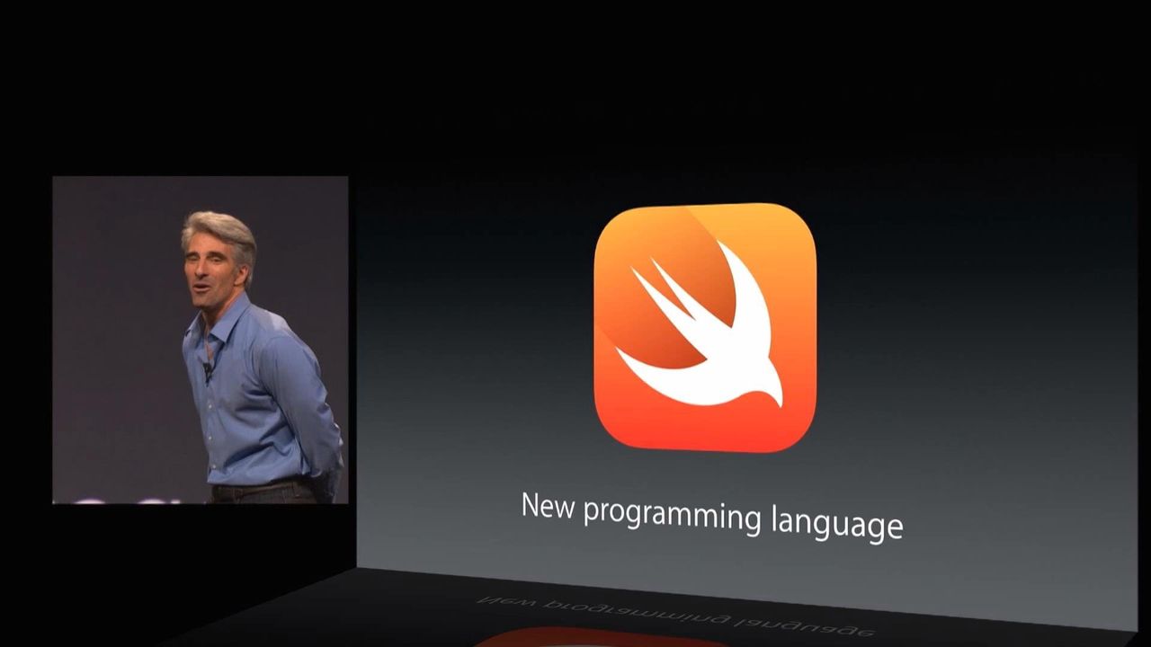 Craig Federico prezentuje Swift w 2014. Nowy język programowania Apple umożliwia proste tworzenie aplikacj na iOS, macOS, watchOS i tvOS.