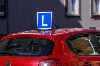 Kursantka zaskoczyła na egzaminie na prawo jazdy. Sprawą zajmie się sąd