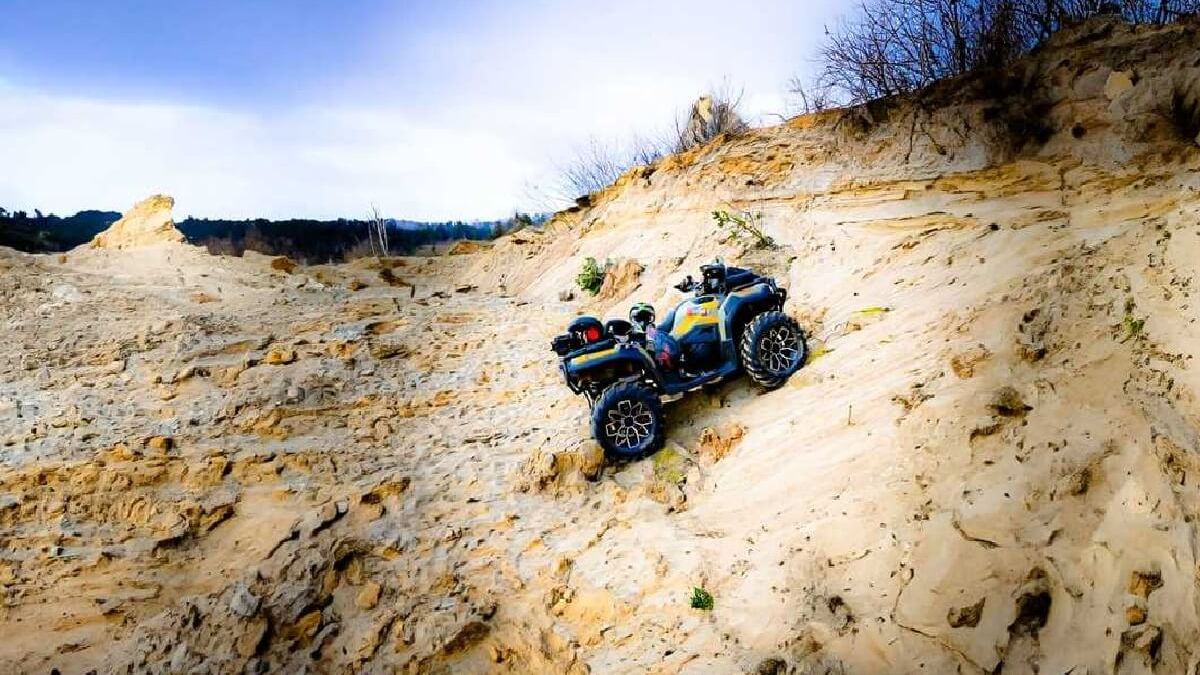 Wypadek na żwirowni. Quad przygniótł 10-letnie dziecko