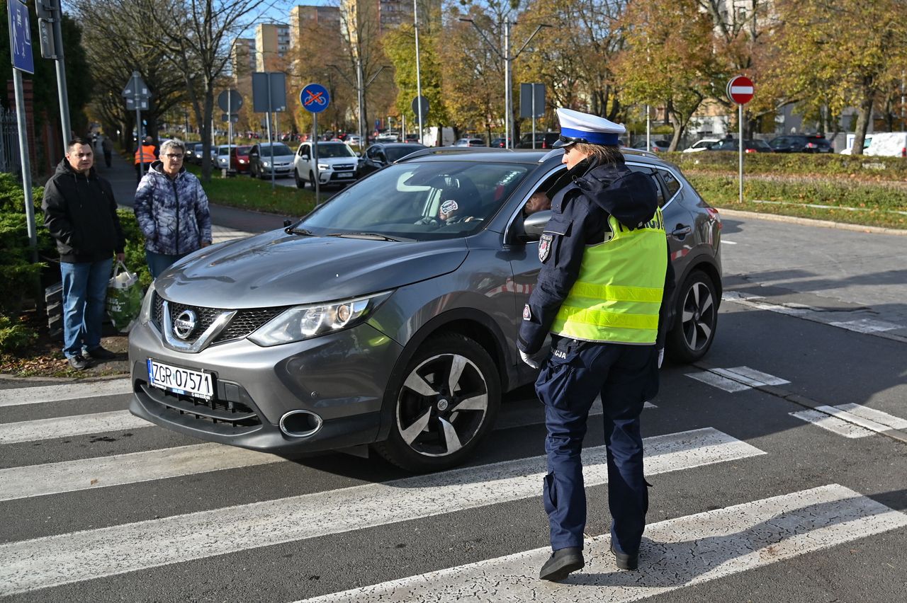 Już się zaczęło. Ogromny korek przy cmentarzu