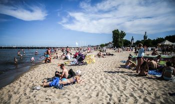 Gąski: Bałtycki raj. Latarnia morska, spokój i piękna plaża