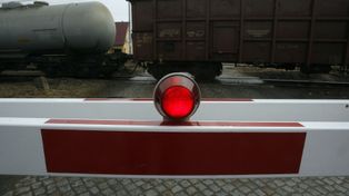 Przejazd kolejowy w Bronowie zamknięty. Zostały wyznaczone objazdy