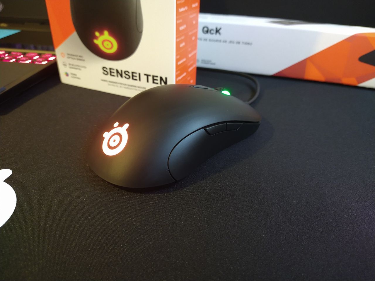 SteelSeries Sensei Ten: mysz, która krzyczy, że jest dla graczy, a nie musi tego robić (test)