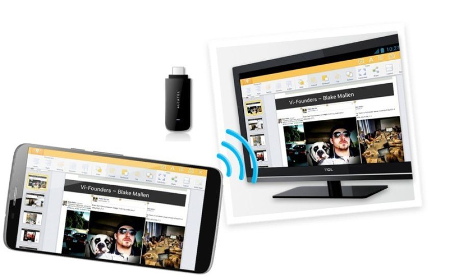 Projektor i etui z ekranem jak w Kindle'u. Lubimy takie akcesoria! 6