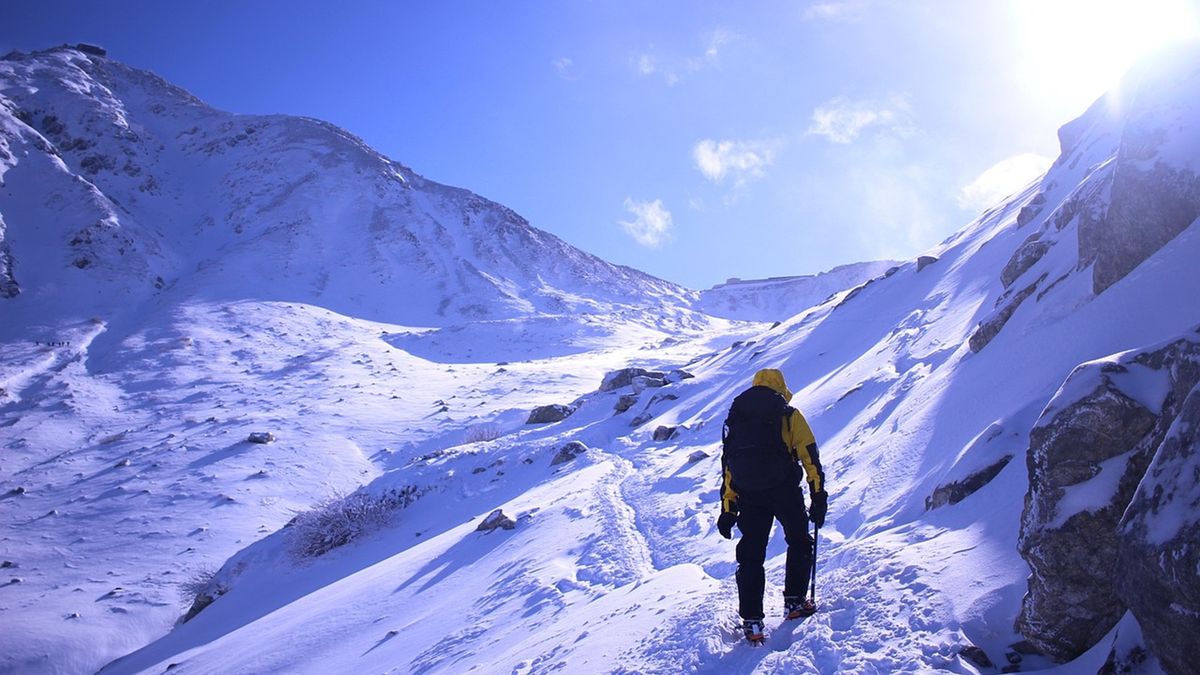 18-letni alpinista spróbuje zdobyć ostatni szczyt Himalajów