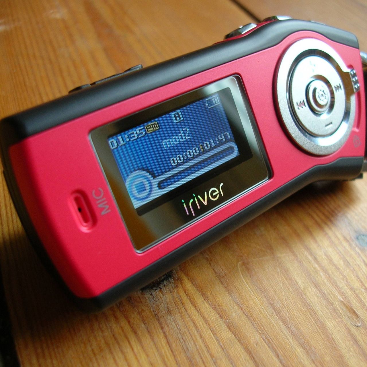 iRiver T10