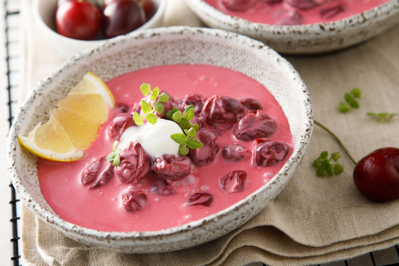 Cherry soup