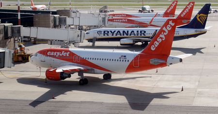 Ryanair wznawia połączenia. Będzie latał na 200 trasach z i do Polski