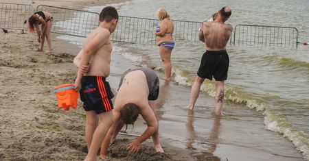 Sinice w Bałtyku. Podali, gdzie nie wolno się kąpać