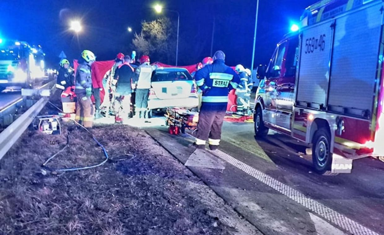 Tragiczny wypadek na Mazowszu. Wóz strażacki jechał do pożaru