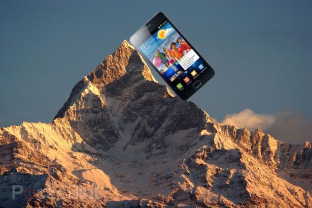 Galaxy S II na szczycie świata. Dosłownie 1