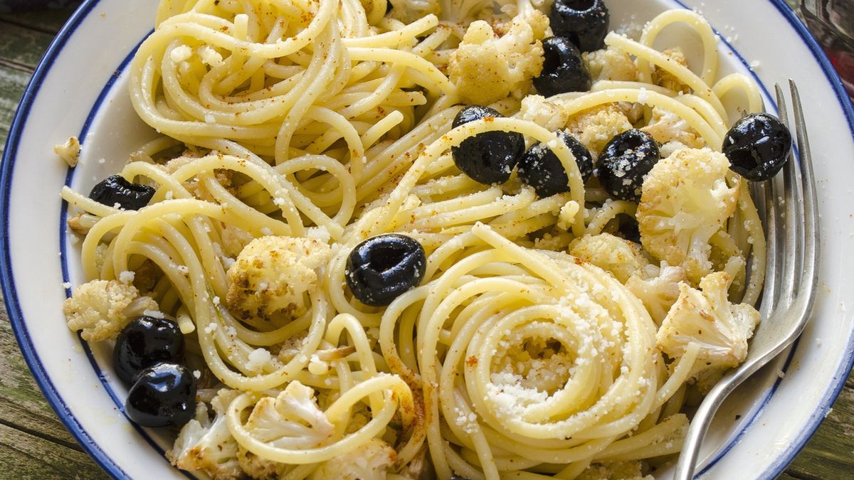 Makaron z oliwkami