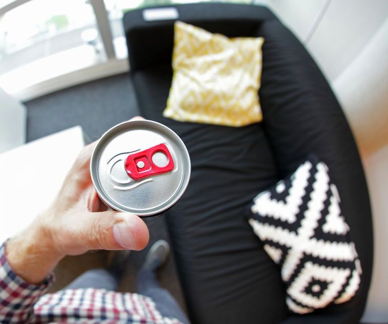 123rf.com Napoje energetyczne mają bardzo szkodliwy wpływ na zdrowie