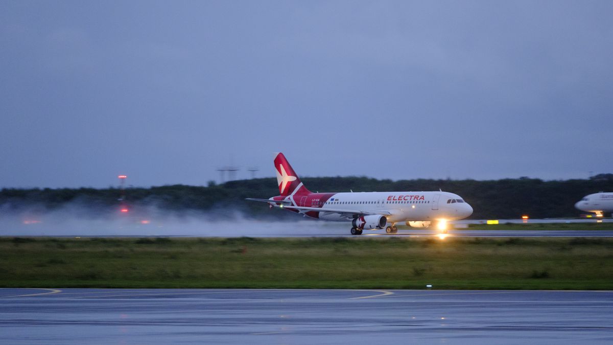 MELSBROEK AIRPORT, BELGIUM - SEPTEMBER 26: An Airbus A320-232 from Electra Airways (LZ-EAI) takes-off from  Brussels Airport on September 26, 2024 in Zaventem airport, Belgium. Electra Airways is a Bulgarian charter airline company,  and the Airbus A320 is a narrow-body airliners developed and produced by Airbus since 1986. (Photo by Thierry Monasse/Getty Images)