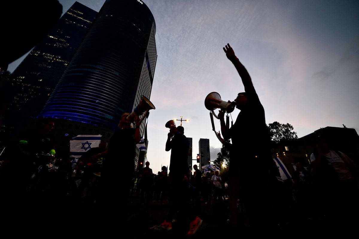 izrael, benjamin netanyahu, wojna w izraelu, hamas Burzliwa ceremonia. Protestujący zakłócili przemowę Netanjahu