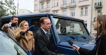 Kamiński nie zjawił się przed komisją śledczą. Przebywał w prokuraturze