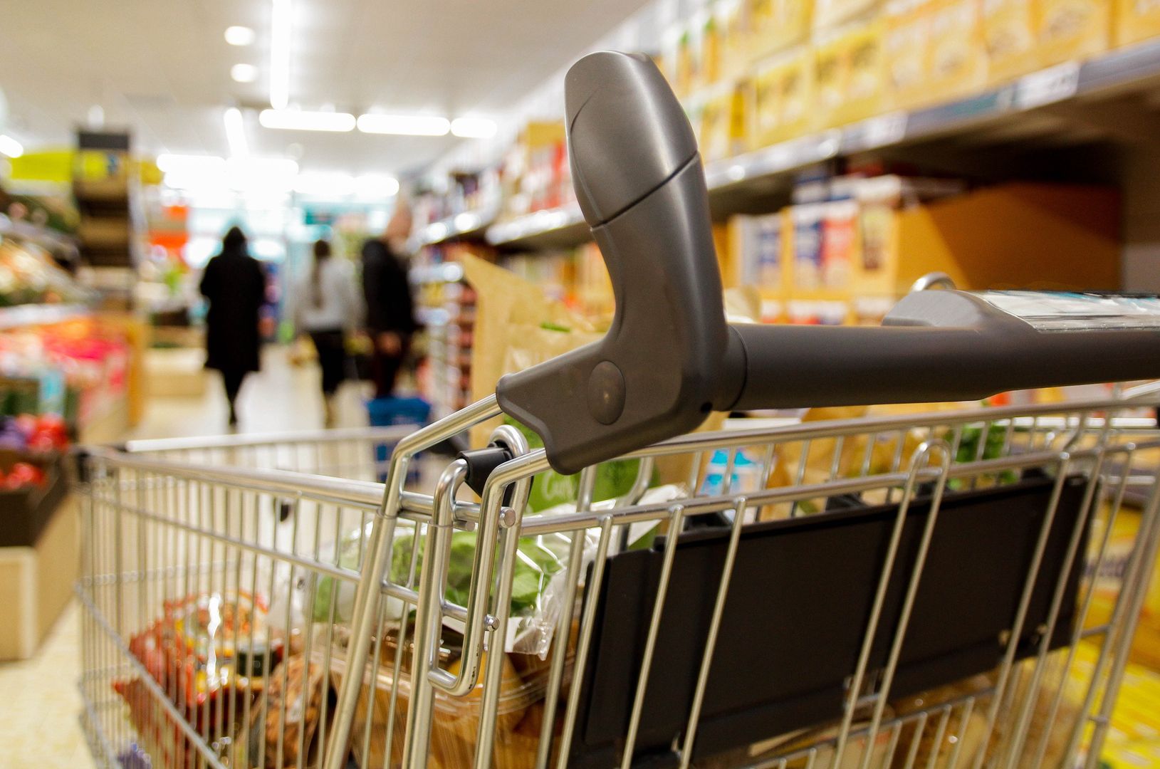 Pilna decyzja GIS. Lidl wycofuje popularny napój. Nie pijcie go