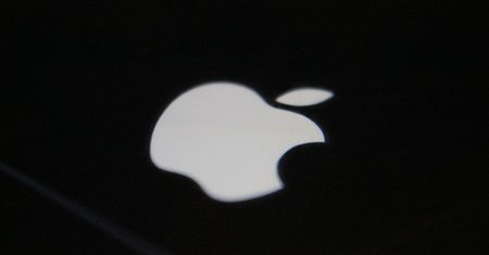 iPhone 12 może być sprzedawany bez ładowarki w zestawie
