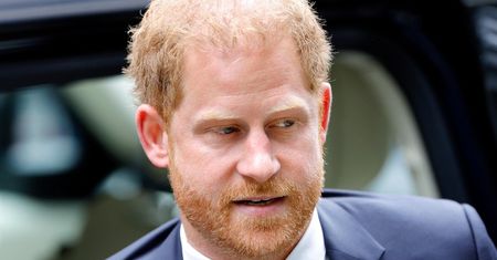 Książę Harry zeznał przed sądem, że tabloidy ujawniły jego chorobę: "Cała szkoła o tym wiedziała. Byłem POŚMIEWISKIEM"